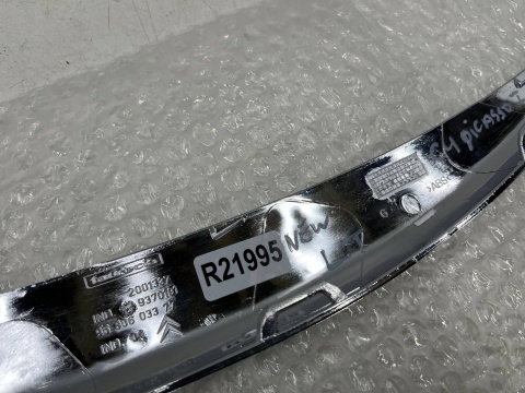 Listwa Citroen C4 Picasso I 06-13r. NOWA lewa tylna nakładka listewka CHROMOWANA zderzaka CHROM 9680603377