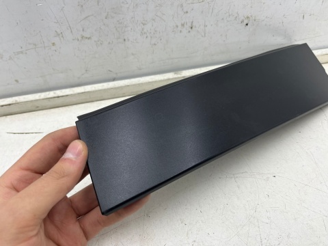 Listwa Mazda 3 III BM BN 13-18r. prawa tylna nakładka osłona słupka drzwi tylnych prawy tył bjs750m31 Listwa Mazda 3 III BM BN 13-18r. prawa tylna nakładka osłona słupka drzwi tylnych prawy tył bjs750m31