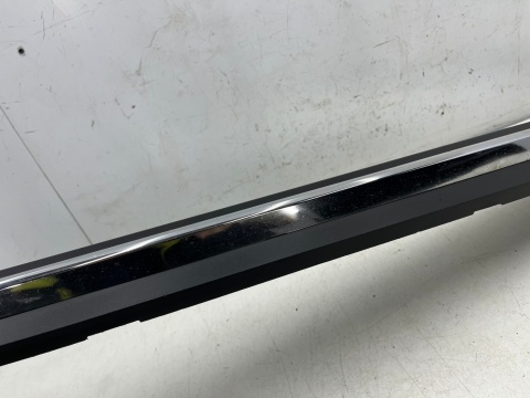 Listwa Mazda CX-3 CX3 14-21r. lewa przednia dolna nakładka drzwi CHROM lewy przód listewka chromowana d10e-51rb1 Listwa Mazda CX-3 CX3 14-21r. lewa przednia dolna nakładka drzwi CHROM lewy przód listewka chromowana d10e-51rb1