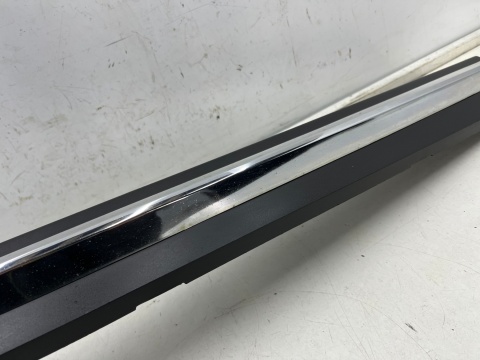 Listwa Mazda CX-3 CX3 14-21r. lewa przednia dolna nakładka drzwi CHROM lewy przód listewka chromowana d10e-51rb1 Listwa Mazda CX-3 CX3 14-21r. lewa przednia dolna nakładka drzwi CHROM lewy przód listewka chromowana d10e-51rb1