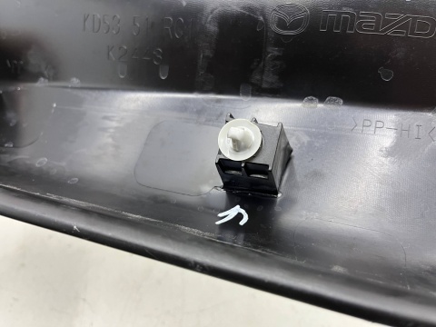 Listwa Mazda CX-5 I CX5 I 12-17r. prawa tylna dolna nakładka drzwi prawy tył kd5351rc1 Listwa Mazda CX-5 I CX5 I 12-17r. prawa tylna dolna nakładka drzwi prawy tył kd5351rc1
