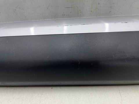 Listwa Peugeot 2008 II 19r.- lewa przednia nakładka dolna drzwi lewy przód 9837637180 Listwa Peugeot 2008 II 19r.- lewa przednia nakładka dolna drzwi lewy przód 9837637180