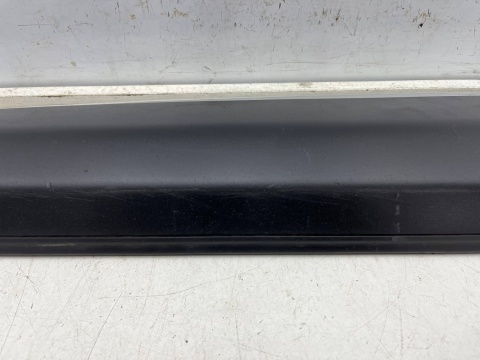 Listwa Peugeot 2008 II 19r.- lewa przednia nakładka dolna drzwi lewy przód 9837637180 Listwa Peugeot 2008 II 19r.- lewa przednia nakładka dolna drzwi lewy przód 9837637180