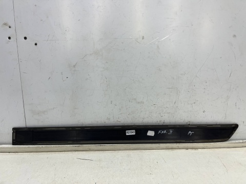 Listwa Skoda Fabia 2 II 07-14r. prawa tylna nakładka drzwi bocznych prawy tył 5j6853754 Listwa Skoda Fabia 2 II 07-14r. prawa tylna nakładka drzwi bocznych prawy tył 5j6853754