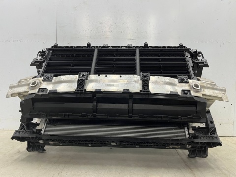 Pas przedni Porsche Cayenne III 9y 18r.- 3.0 4.0 kompletny ramka z chłodnicami wody klimy żaluzje belka wzmocnienie