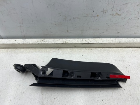 Plastik VW Golf VII 7 12-17r. NOWA lewa przednia węwnętrzna osłona zaślepka nakładka trójkąt drzwi 5g0837993 Plastik VW Golf VII 7 12-17r. NOWA lewa przednia węwnętrzna osłona zaślepka nakładka trójkąt drzwi 5g0837993