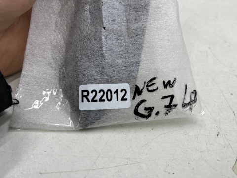 Plastik VW Golf VII 7 12-17r. NOWA lewa przednia węwnętrzna osłona zaślepka nakładka trójkąt drzwi 5g0837993 Plastik VW Golf VII 7 12-17r. NOWA lewa przednia węwnętrzna osłona zaślepka nakładka trójkąt drzwi 5g0837993