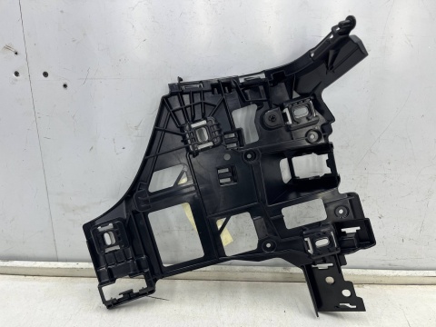 Ślizg Mercedes w206 C-klasa sedan 21r.- LEWE tylne mocowanie zderzaka wspornik uchwyt lewy tył NOWY ORYGINALNY a2068808101 Ślizg Mercedes w206 C-klasa sedan 21r.- LEWE tylne mocowanie zderzaka wspornik uchwyt lewy tył NOWY ORYGINALNY a2068808101