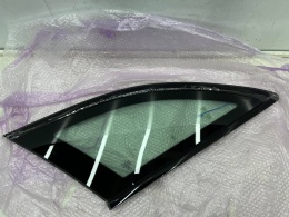 Szyba boczna Mercedes w213 KOMBI AMG E-klasa 16-23r. NOWA lewa tylna karoseryjna ANTENA jasna CZARNA RAMKA lewy tył oryginalna