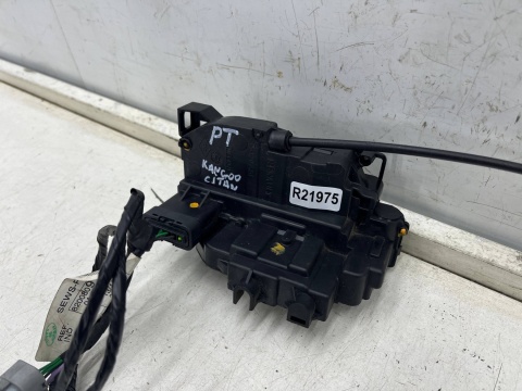 Zamek drzwi Renault Kangoo II Nissan NV250 Citan w415 12-21r. PRAWY tylny drzwi boczne przesuwne 6 pin linka prawy tył Zamek drzwi Renault Kangoo II Nissan NV250 Citan w415 12-21r. PRAWY tylny drzwi boczne przesuwne 6 pin linka prawy tył