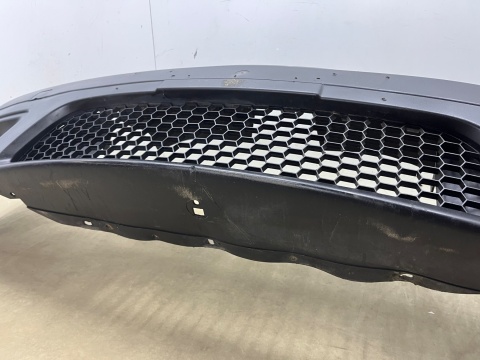 Zderzak przedni Dacia Logan Van MCV 1 I 07-13r. przód 8200825158 Zderzak przedni Dacia Logan Van MCV 1 I 07-13r. przód 8200825158