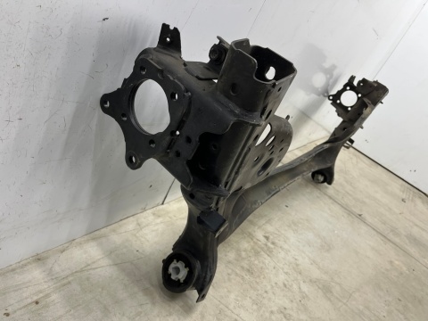 Belka zawieszenia Mazda 3 IV BP 2019r.- tylna oś wózek ORYGINAL