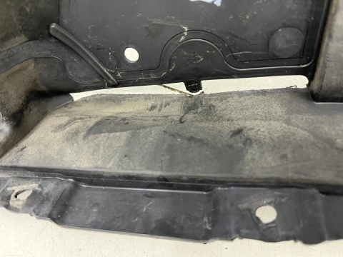 Nadkole BMW 5 G30 G31 17-24r. M-Pakiet LEWE przednie osłona trójkąt pod zderzak ORYGINAL lewy przód 8060031 Nadkole BMW 5 G30 G31 17-24r. M-Pakiet LEWE przednie osłona trójkąt pod zderzak ORYGINAL lewy przód 8060031