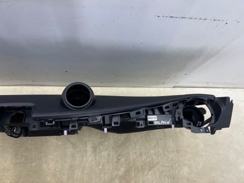 Deska rozdzielcza BYD Dolphin 21r.- NOWY kokpit konsola em2l-5306112 Deska rozdzielcza BYD Dolphin 21r.- NOWY kokpit konsola em2l-5306112