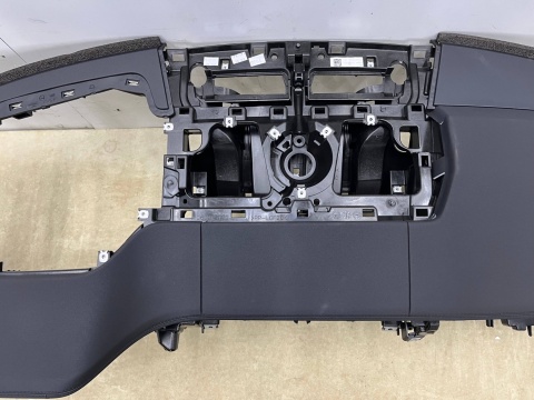 Deska rozdzielcza Range Rover L460 Range Rover Sport L461 22r.- NOWY kokpit konsola EBONY LR162093