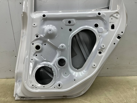 Drzwi Seat Arona 17r.- prawe tylne prawy tył 6F9833312B Drzwi Seat Arona 17r.- prawe tylne prawy tył 6F9833312B