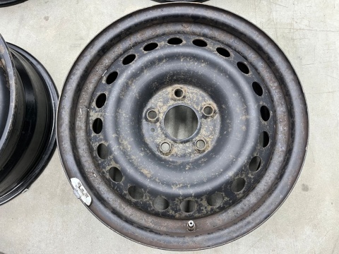 Felga Nissan Qashqai I J10 06-13r. 6,5jx16 5x114,3 ET40 felgi stalowe 16 cali ORYGINALNE KOMPLET 40300-4ea0b Felga Nissan Qashqai I J10 06-13r. 6,5jx16 5x114,3 ET40 felgi stalowe 16 cali ORYGINALNE KOMPLET 40300-4ea0b
