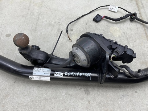 Hak holowniczy Cupra Formentor 20r.- ELEKTRYCZNY składany na przyczepę oryginalny kula wiązka 5ff803880a Hak holowniczy Cupra Formentor 20r.- ELEKTRYCZNY składany na przyczepę oryginalny kula wiązka 5ff803880a