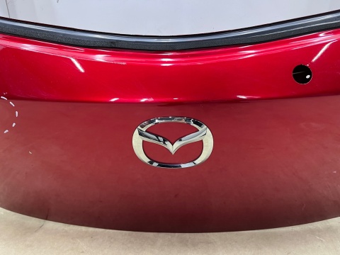 Klapa bagażnika Mazda 2 III DJ 14r.- Klapa bagażnika Mazda 2 III DJ 14r.-