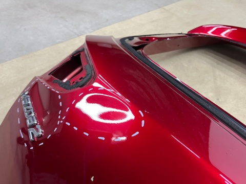 Klapa bagażnika Mazda 2 III DJ 14r.- Klapa bagażnika Mazda 2 III DJ 14r.-