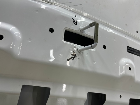 Maska MG ZS 17r.- pokrywa silnika  Maska MG ZS 17r.- pokrywa silnika