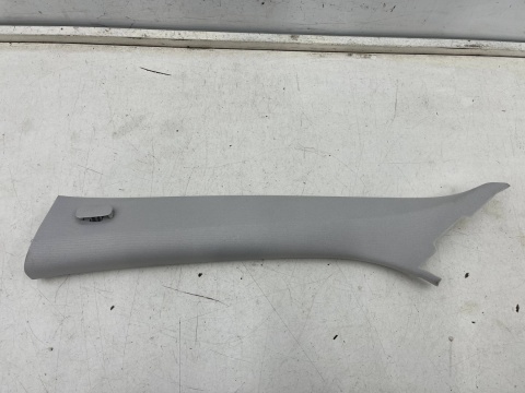 Osłona słupka Mercedes w206 C-klasa 21r.- NOWA lewa osłona słupka szyby przedniej poszycie tapicerka lewy przód a2066908300 Osłona słupka Mercedes w206 C-klasa 21r.- NOWA lewa osłona słupka szyby przedniej poszycie tapicerka lewy przód a2066908300