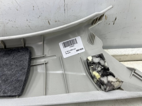 Osłona słupka Mercedes w206 C-klasa 21r.- NOWA lewa osłona słupka szyby przedniej poszycie tapicerka lewy przód a2066908300 Osłona słupka Mercedes w206 C-klasa 21r.- NOWA lewa osłona słupka szyby przedniej poszycie tapicerka lewy przód a2066908300