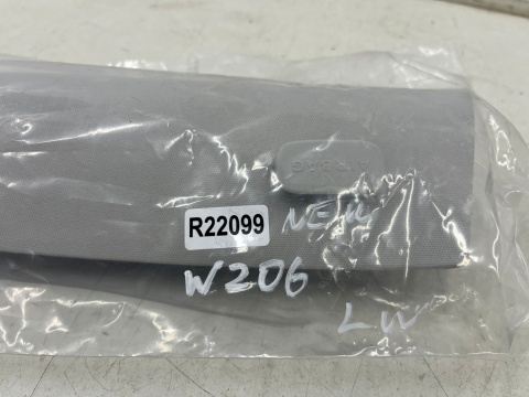 Osłona słupka Mercedes w206 C-klasa 21r.- NOWA lewa osłona słupka szyby przedniej poszycie tapicerka lewy przód a2066908300 Osłona słupka Mercedes w206 C-klasa 21r.- NOWA lewa osłona słupka szyby przedniej poszycie tapicerka lewy przód a2066908300