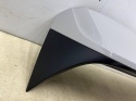 Spoiler Porsche Cayenne III 9y 17r.- kolor M9A lotka na dach klapy bagażnika 9y0827937 Spoiler Porsche Cayenne III 9y 17r.- kolor M9A lotka na dach klapy bagażnika 9y0827937