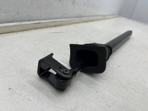 Zawias drzwi Porsche Panamera II 971 16-23r. prawy tylny ogranicznik otwarcia drzwi prawy tył 971839180a