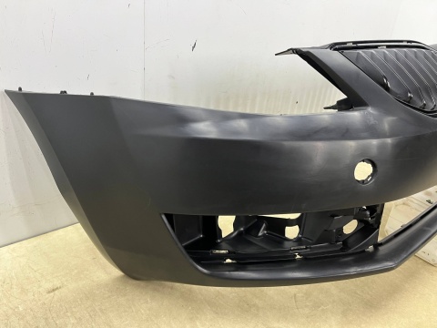 Zderzak przedni Skoda Octavia 3 III 12-16r. Przedlift przód 5E0807221 zamiennik Zderzak przedni Skoda Octavia 3 III 12-16r. Przedlift przód 5E0807221 zamiennik