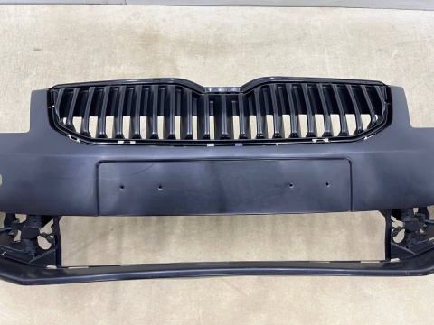 Zderzak przedni Skoda Octavia 3 III 12-16r. Przedlift przód 5E0807221 zamiennik Zderzak przedni Skoda Octavia 3 III 12-16r. Przedlift przód 5E0807221 zamiennik