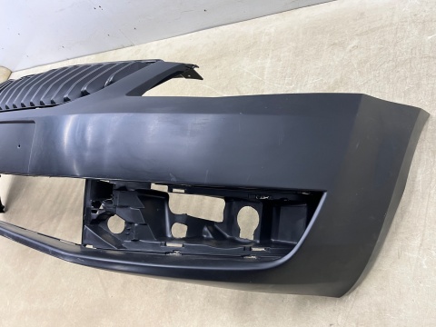 Zderzak przedni Skoda Octavia 3 III 12-16r. Przedlift przód 5E0807221 zamiennik Zderzak przedni Skoda Octavia 3 III 12-16r. Przedlift przód 5E0807221 zamiennik