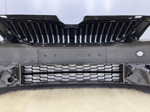 Zderzak przedni Skoda Octavia 3 III 12-16r. Przedlift przód 5E0807221 Zderzak przedni Skoda Octavia 3 III 12-16r. Przedlift przód 5E0807221