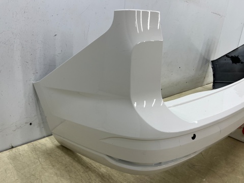 Zderzak tylny VW Caddy 4 IV 20r.- tył 4XPDC 2K7807421C