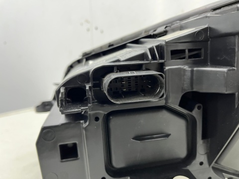 Lampa reflektor Mercedes W205 C-klasa 15-21r. PRAWA przednia LED Hight Perfomance oryginalna EUROPA prawy przód a2059062604 Lampa reflektor Mercedes W205 C-klasa 15-21r. PRAWA przednia LED Hight Perfomance oryginalna EUROPA prawy przód a2059062604