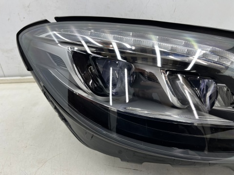 Lampa reflektor Mercedes W222 S-klasa 13-17r. PRAWA przednia LED INTELLIGENT Light System oryginalna EU prawy przód a2228201159