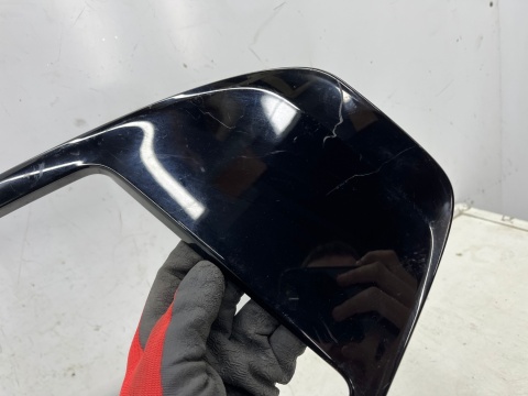 Listwa Polestar 2 20r.- prawa tylna listewka ozdobna nakładki ramki drzwi prawy tył 31689573 Listwa Polestar 2 20r.- prawa tylna listewka ozdobna nakładki ramki drzwi prawy tył 31689573
