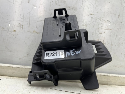 Mocowanie radaru Mercedes w206 C-klasa 21r.- NOWY lewy tylny kosz uchwyt stelaż mocowanie na Asystent Pasa Distronik Mocowanie radaru Mercedes w206 C-klasa 21r.- NOWY lewy tylny kosz uchwyt stelaż mocowanie na Asystent Pasa Distronik