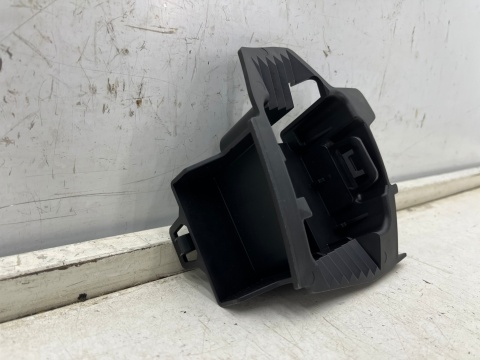 Mocowanie radaru Mercedes w206 C-klasa 21r.- NOWY prawy tylny kosz uchwyt stelaż mocowanie na Asystent Pasa Distronik Mocowanie radaru Mercedes w206 C-klasa 21r.- NOWY prawy tylny kosz uchwyt stelaż mocowanie na Asystent Pasa Distronik