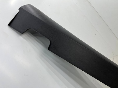 Nakładka progu Hyundai Bayon 21r.- PRAWA listwa progowa zewnętrzna prawy próg 87751-q0400 Nakładka progu Hyundai Bayon 21r.- PRAWA listwa progowa zewnętrzna prawy próg 87751-q0400