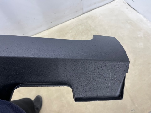 Nakładka progu Hyundai Bayon 21r.- PRAWA listwa progowa zewnętrzna prawy próg 87751-q0400 Nakładka progu Hyundai Bayon 21r.- PRAWA listwa progowa zewnętrzna prawy próg 87751-q0400