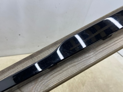 Nakładka progu Panamera III 972 976 23r.- PRAWA listwa progowa zewnętrzna nakladka listewka ozdobna prawy próg 976853058