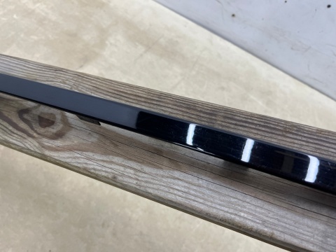 Nakładka progu Panamera III 972 976 23r.- PRAWA listwa progowa zewnętrzna nakladka listewka ozdobna prawy próg 976853058