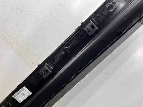 Nakładka progu Volvo XC90 II 14r.- PRAWA listwa progowa zewnętrzna 731 prawy próg 31672371