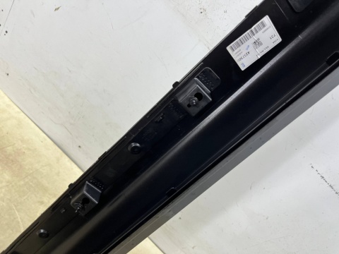 Nakładka progu Volvo XC90 II 14r.- PRAWA listwa progowa zewnętrzna 731 prawy próg 31672371