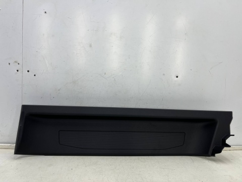 Nakładka progu drzwi VW Caddy 4 IV Cargo Ford Connect MK3 Cargo 20r.- NOWA lewa tylna osłona stopień listwa próg tapicerka Nakładka progu drzwi VW Caddy 4 IV Cargo Ford Connect MK3 Cargo 20r.- NOWA lewa tylna osłona stopień listwa próg tapicerka