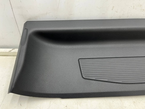 Nakładka progu drzwi VW Caddy 4 IV Cargo Ford Connect MK3 Cargo 20r.- NOWA lewa tylna osłona stopień listwa próg tapicerka Nakładka progu drzwi VW Caddy 4 IV Cargo Ford Connect MK3 Cargo 20r.- NOWA lewa tylna osłona stopień listwa próg tapicerka