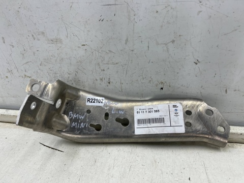 Pas przedni BMW X1 F48 X2 F39 F40 F45 F46 Mini One Cooper Cabrio F55 F56 F57 13-24r. NOWA lewa poprzeczka pionowa lącznik Pas przedni BMW X1 F48 X2 F39 F40 F45 F46 Mini One Cooper Cabrio F55 F56 F57 13-24r. NOWA lewa poprzeczka pionowa lącznik