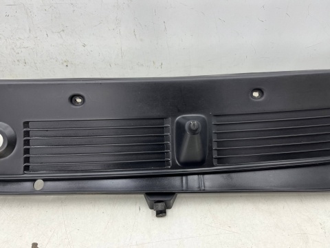 Podszybie Citroen Jumper I Ducato II Boxer I 94-02r. górne spryski zaślepki 1327390080